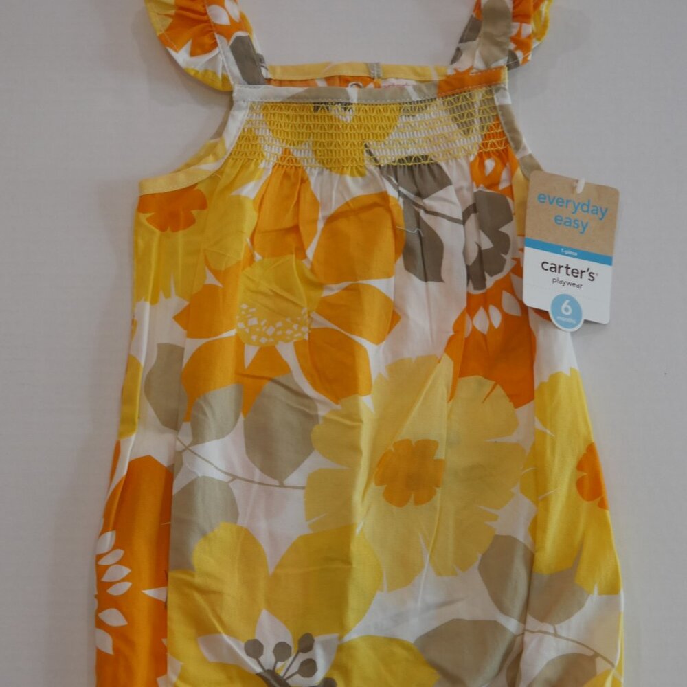 Carters playwear NWT romper